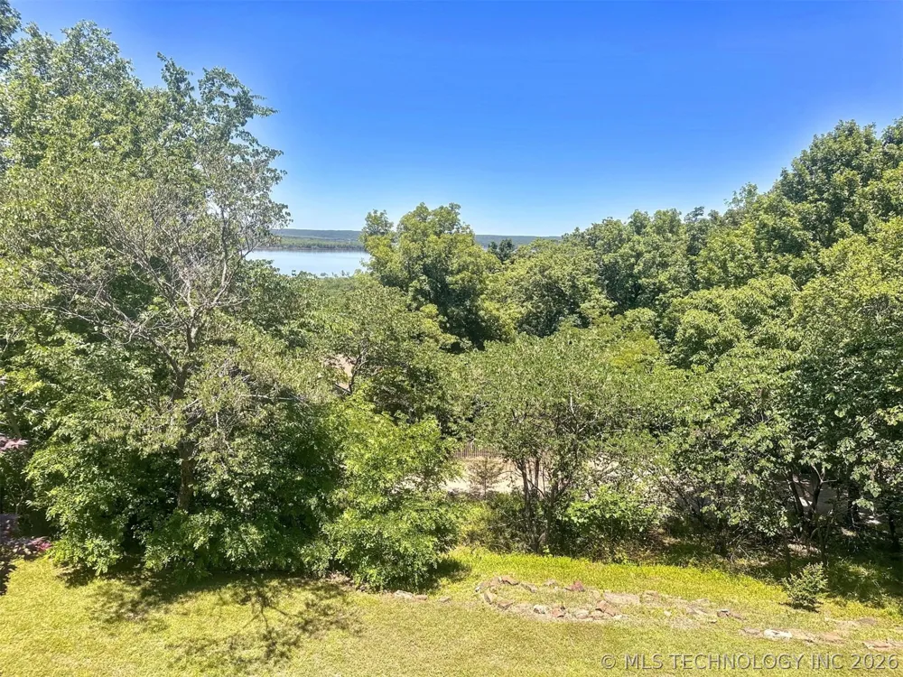 3293 W Southern Avenue Hulbert, OK 74441