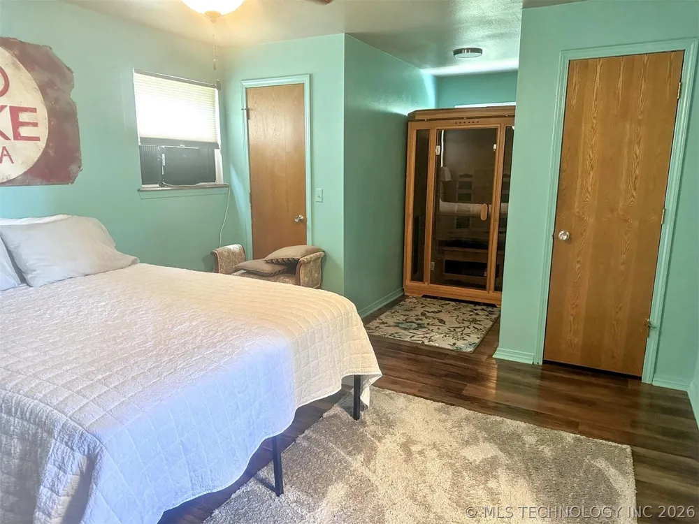 3293 W Southern Avenue Hulbert, OK 74441