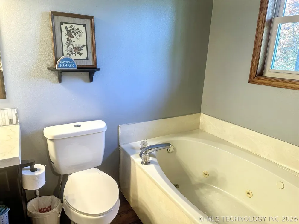 3293 W Southern Avenue Hulbert, OK 74441