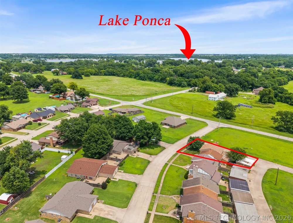 3716 Bellflower Avenue #D Ponca City, OK 74604
