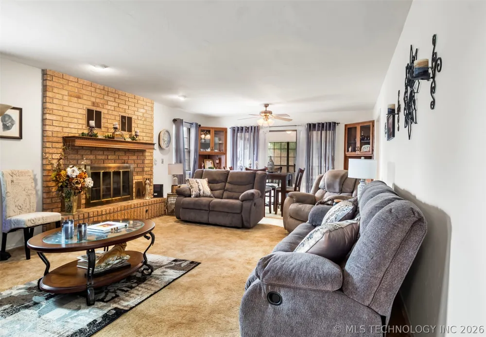 3716 Bellflower Avenue #D Ponca City, OK 74604