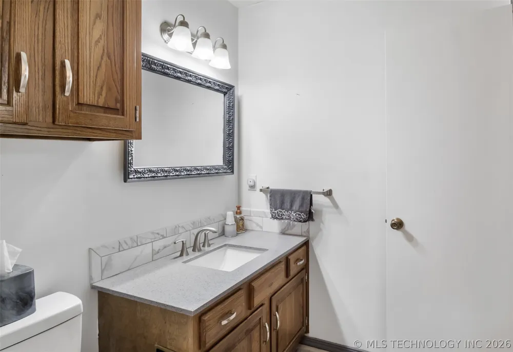 3716 Bellflower Avenue #D Ponca City, OK 74604