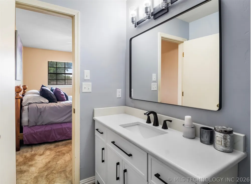 3716 Bellflower Avenue #D Ponca City, OK 74604