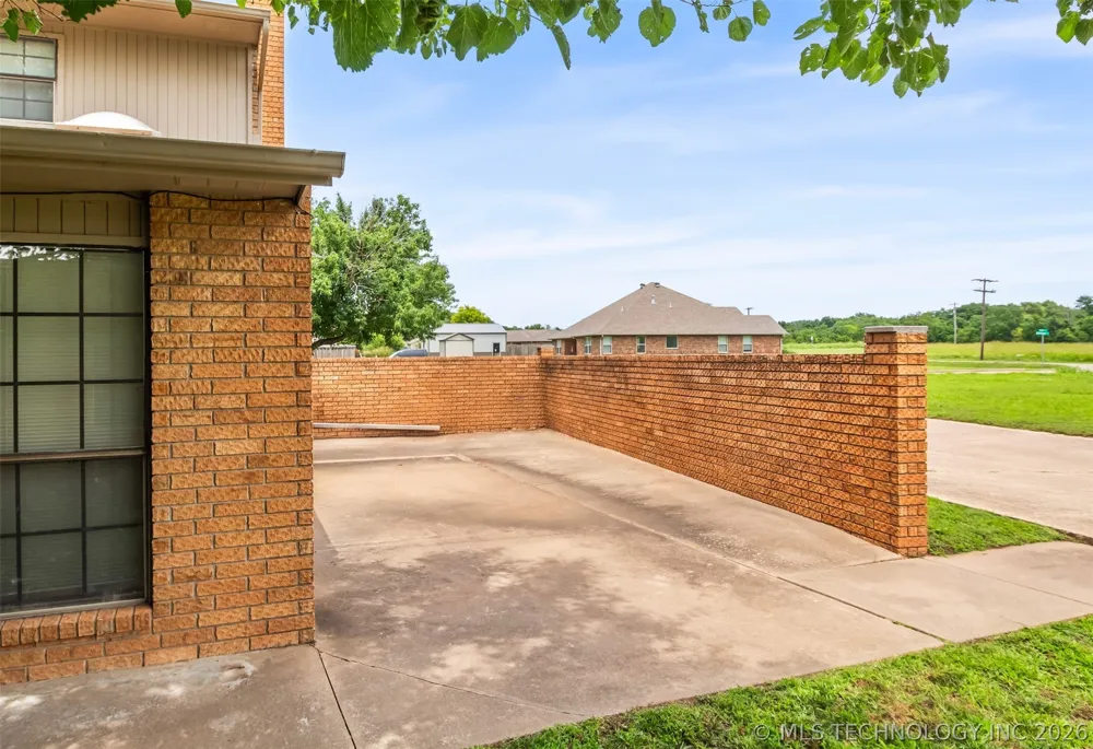 3716 Bellflower Avenue #D Ponca City, OK 74604