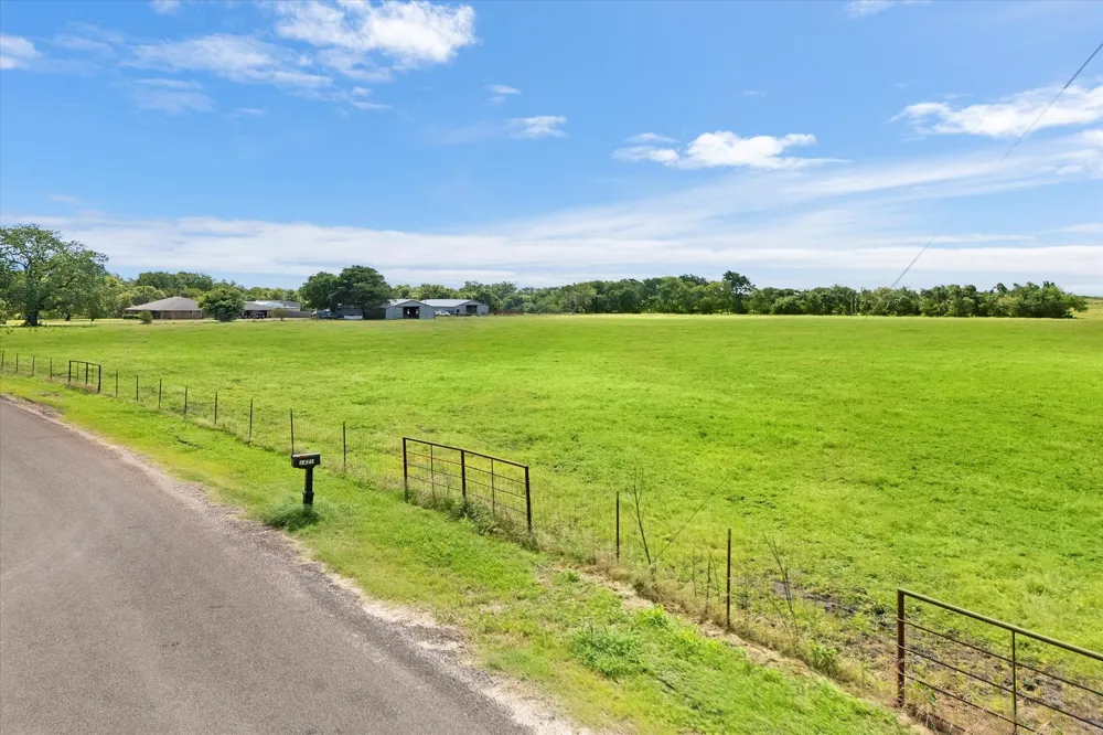 Holder Road Waxahachie, TX 75165