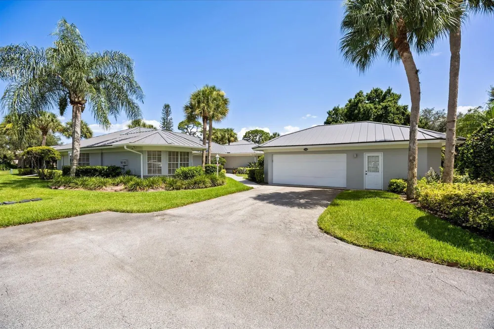 7362 Pine Creek Way Port St. Lucie, FL 34986