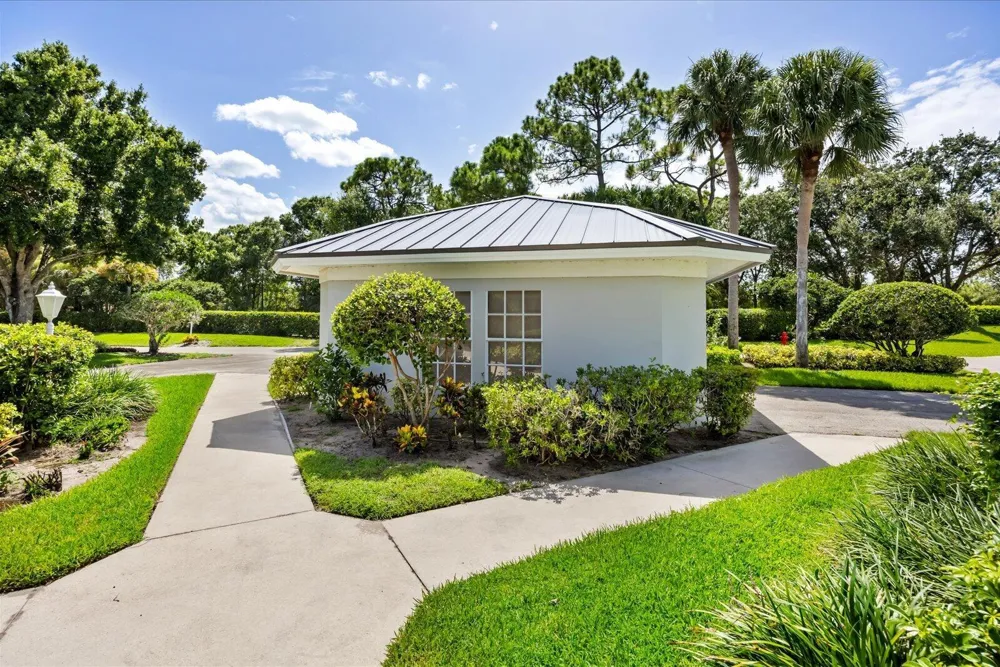 7362 Pine Creek Way Port St. Lucie, FL 34986