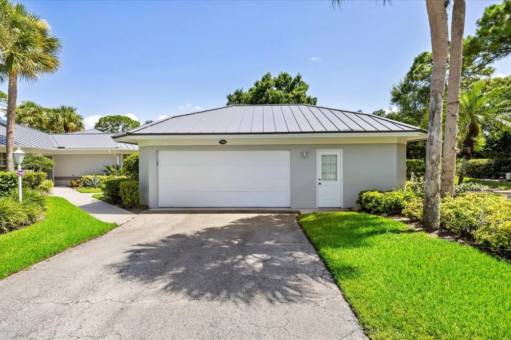 7362 Pine Creek Way Port St. Lucie, FL 34986
