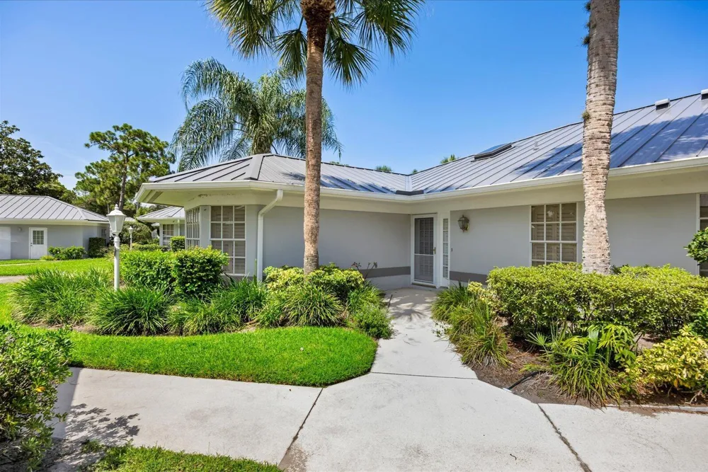 7362 Pine Creek Way Port St. Lucie, FL 34986