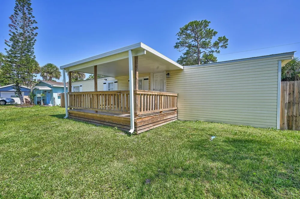 5204 Deanna Lane Fort Pierce, FL 34946