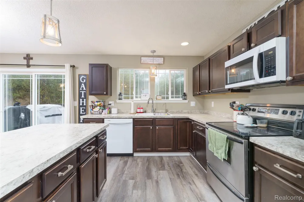 7047 Bennington Greens Drive Bennington Township, MI 48867
