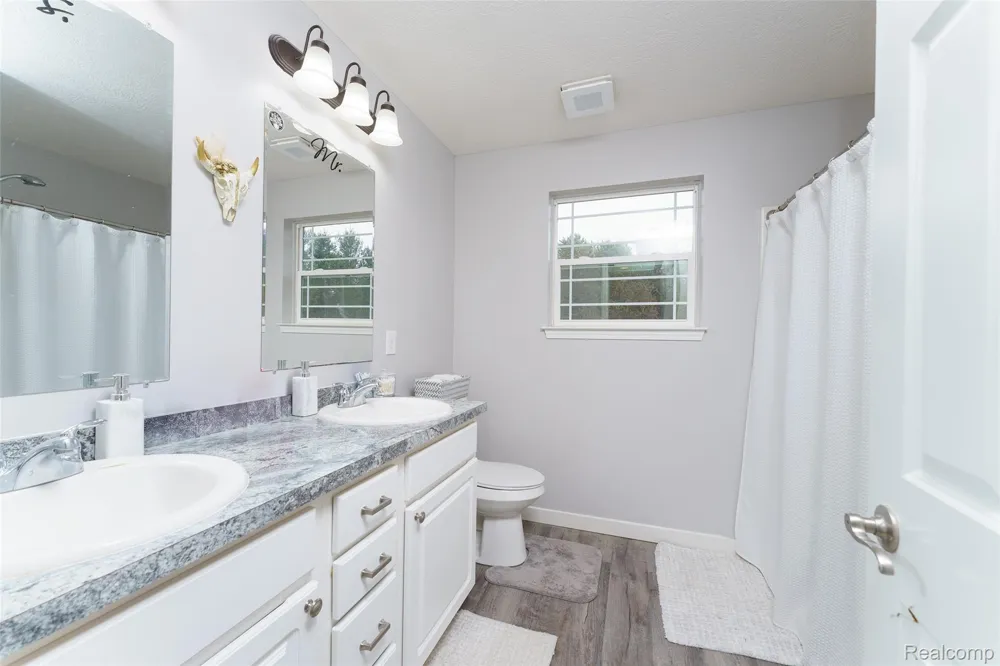 7047 Bennington Greens Drive Bennington Township, MI 48867
