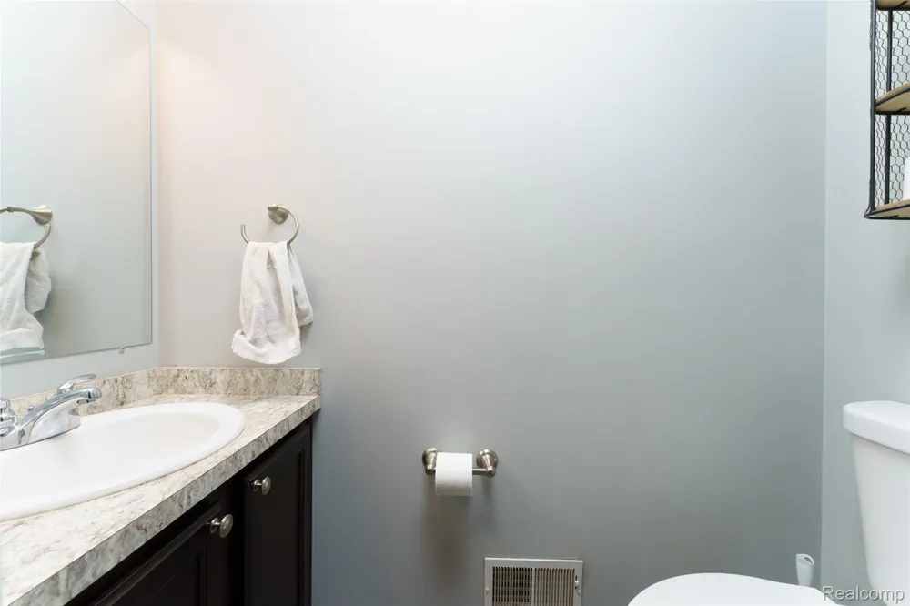 7047 Bennington Greens Drive Bennington Township, MI 48867