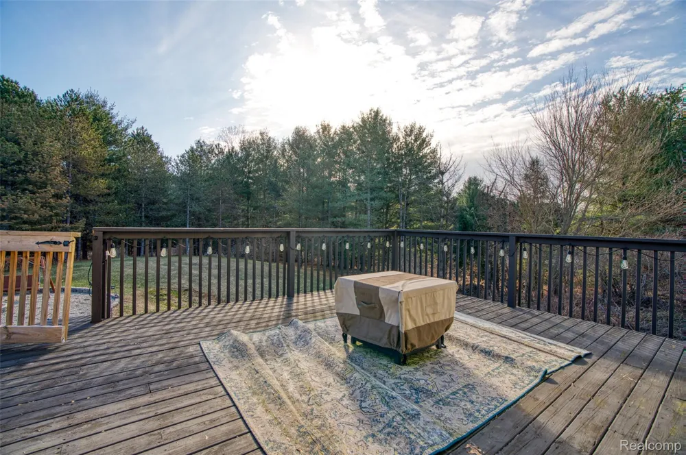 7047 Bennington Greens Drive Bennington Township, MI 48867