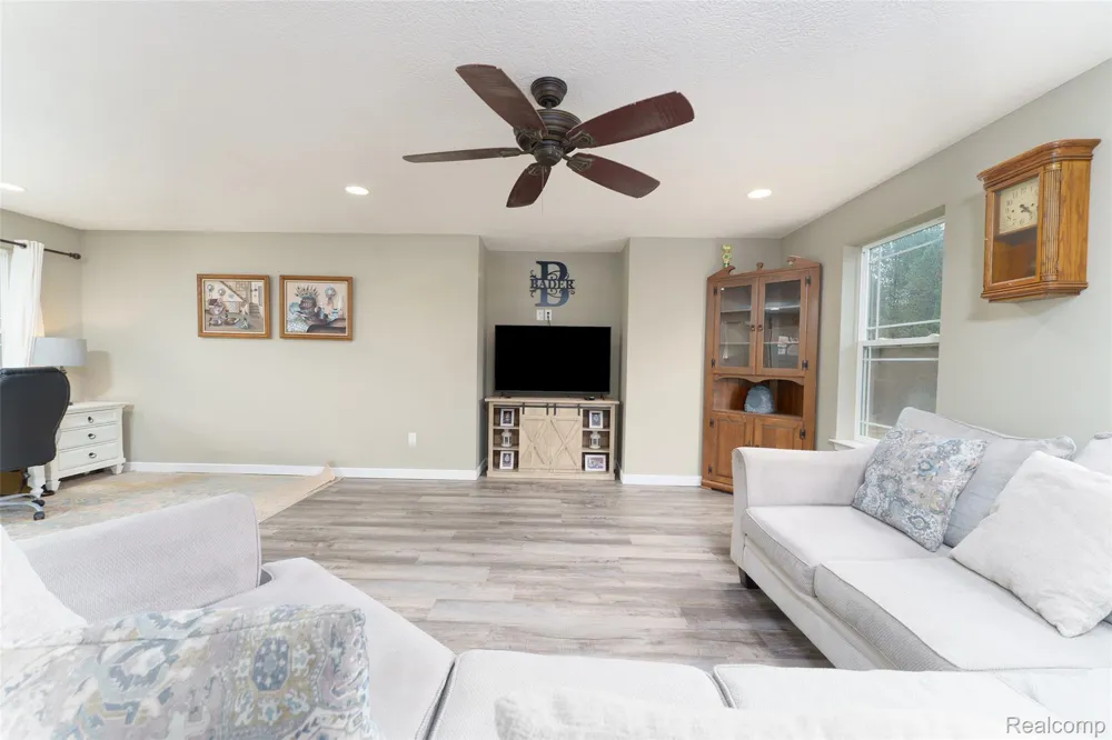 7047 Bennington Greens Drive Bennington Township, MI 48867