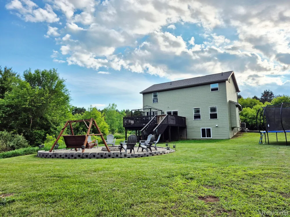 7047 Bennington Greens Drive Bennington Township, MI 48867
