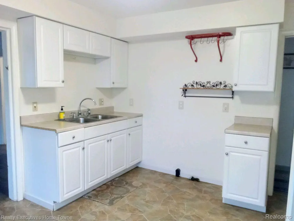 1101 Ward Street Port Huron City, MI 48060