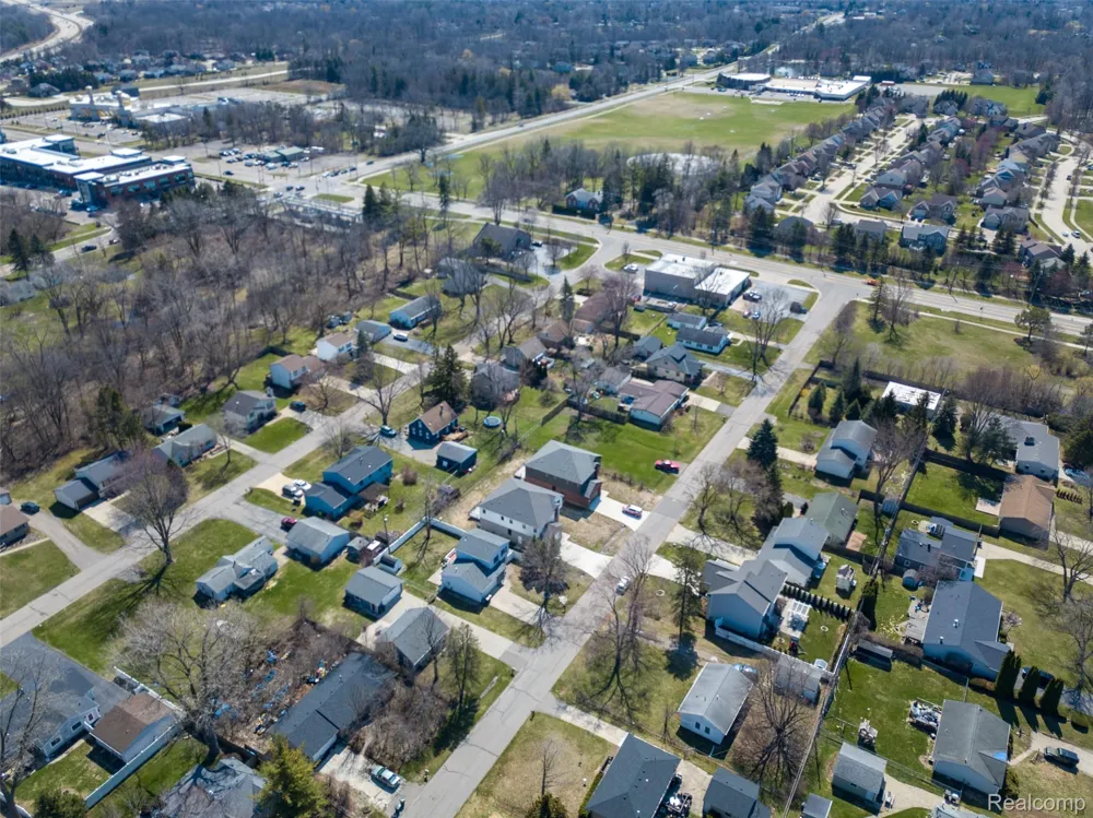 2911 Walsh Drive Rochester Hills City, MI 48309