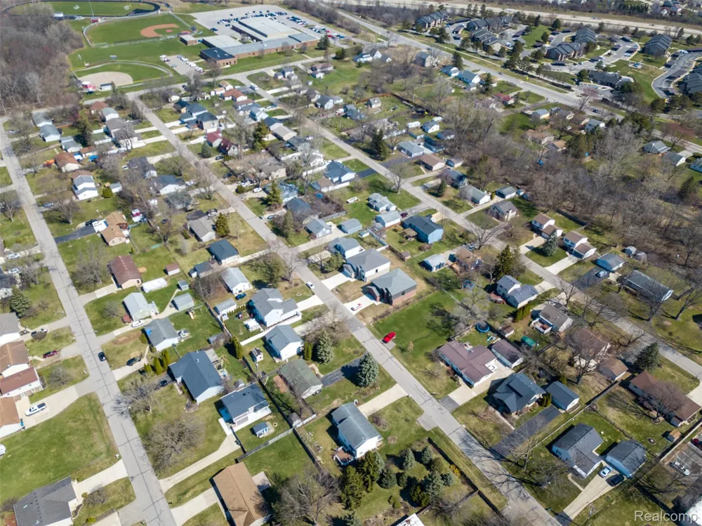 2911 Walsh Drive Rochester Hills City, MI 48309