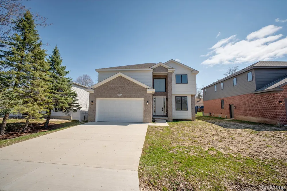 2911 Walsh Drive Rochester Hills City, MI 48309