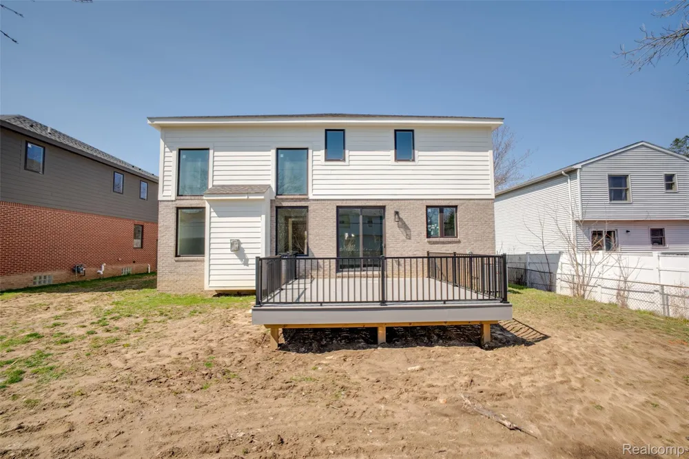 2911 Walsh Drive Rochester Hills City, MI 48309