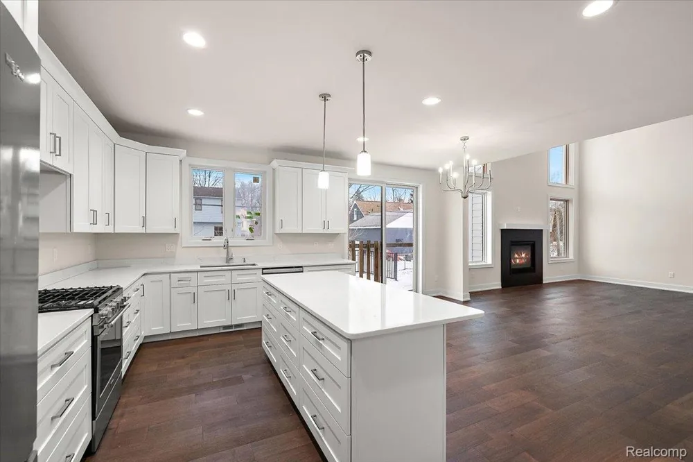 2911 Walsh Drive Rochester Hills City, MI 48309