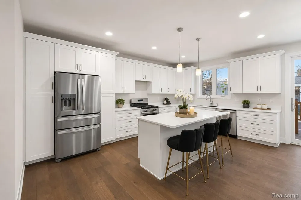 2911 Walsh Drive Rochester Hills City, MI 48309