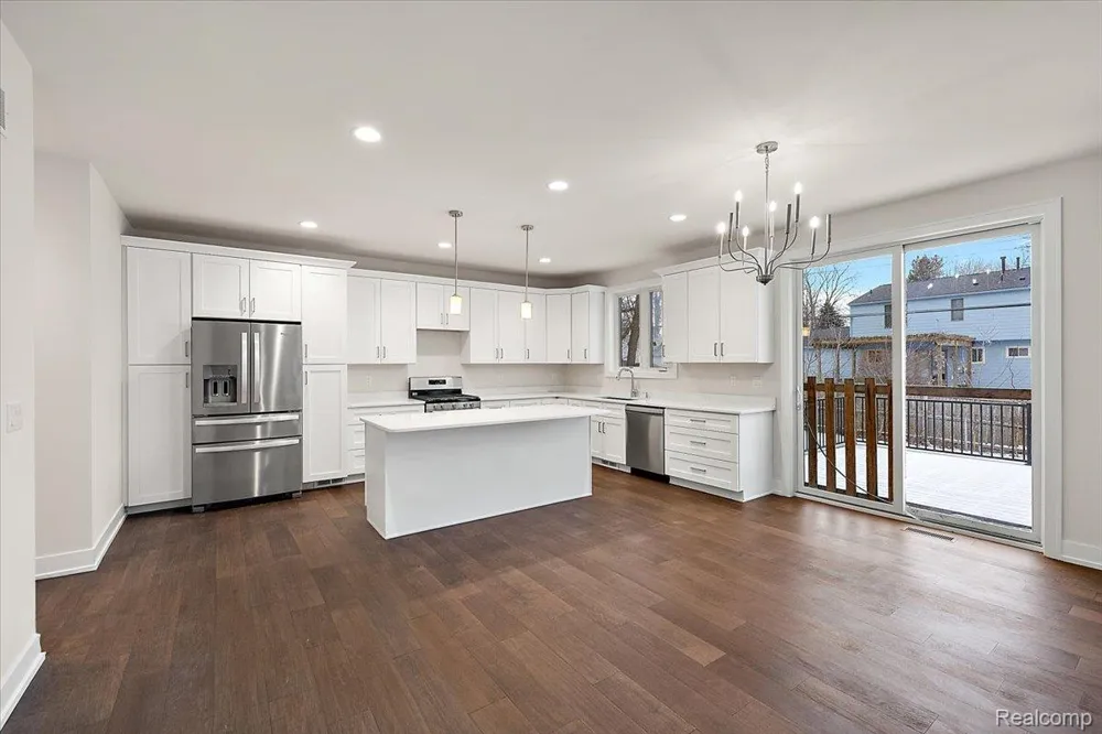 2911 Walsh Drive Rochester Hills City, MI 48309