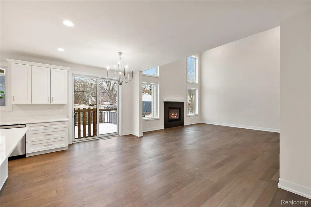 2911 Walsh Drive Rochester Hills City, MI 48309
