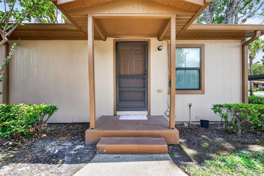 304 ERON WAY #2 Winter Garden, FL 34787