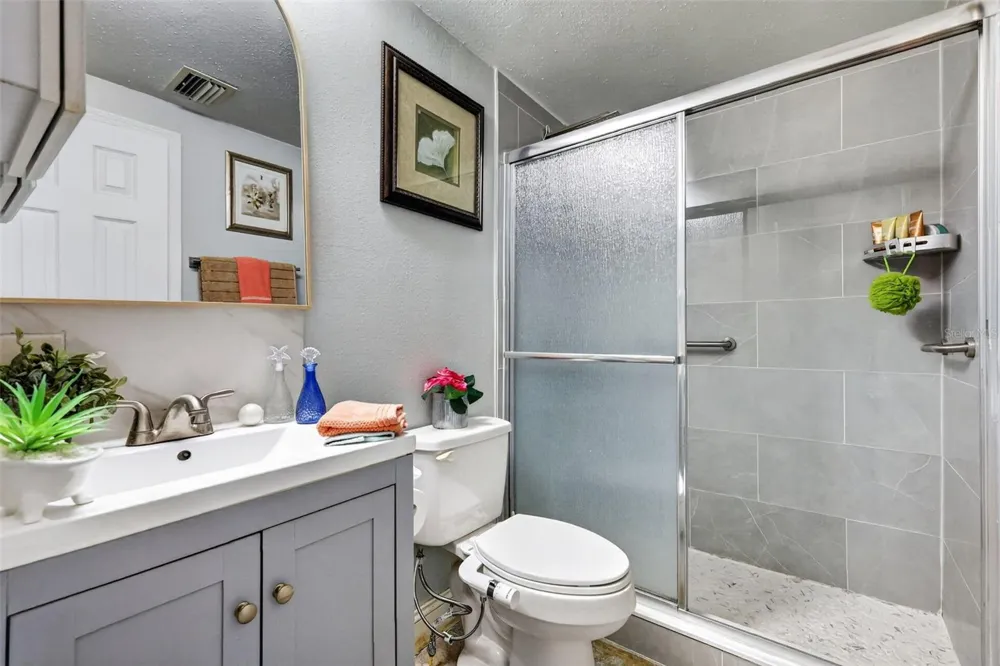 304 ERON WAY #2 Winter Garden, FL 34787