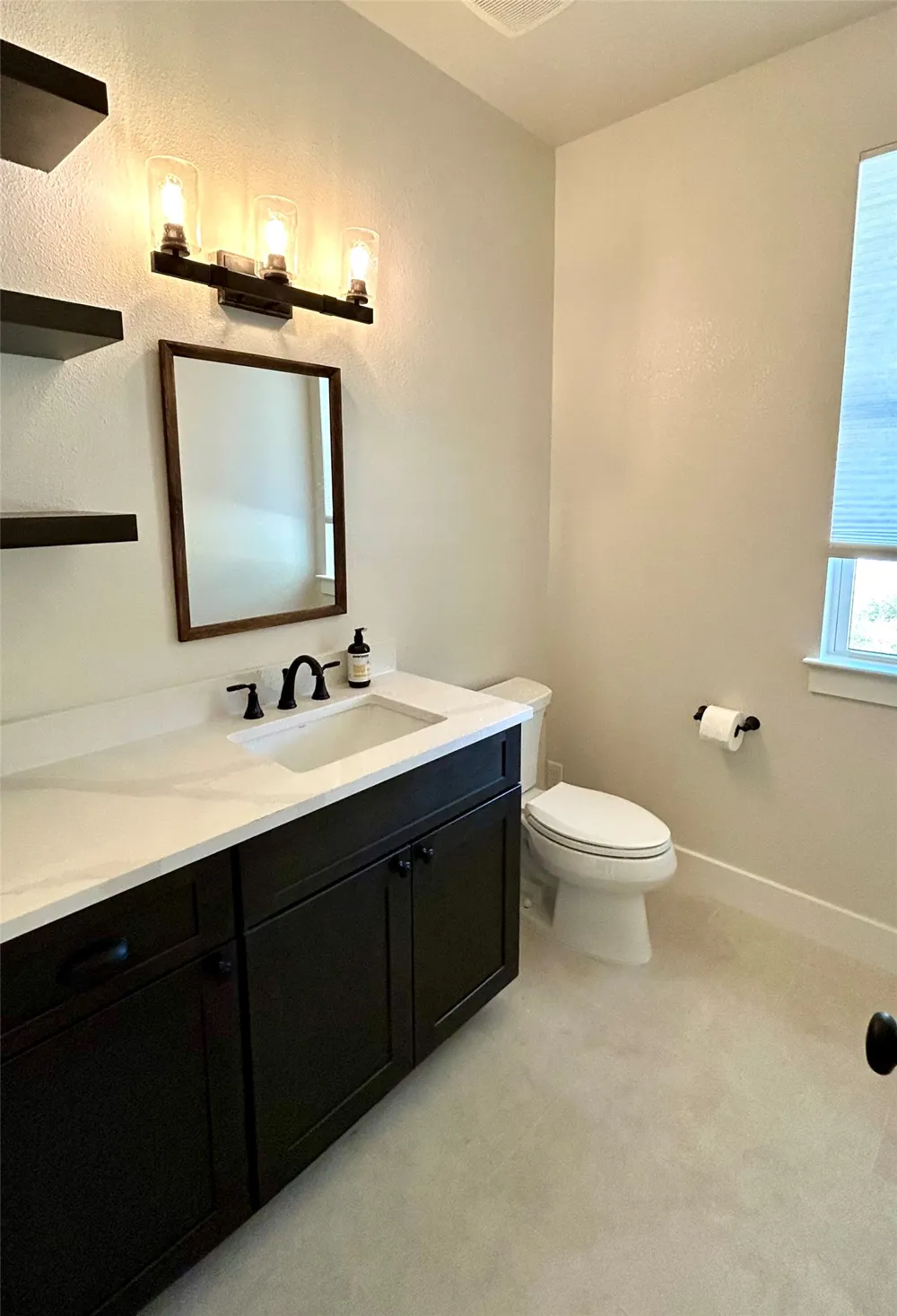 15279 Fm 150 Road W Driftwood, TX 78619