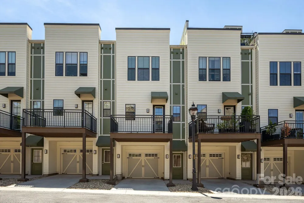 69 Stamford Street Asheville, NC 28803