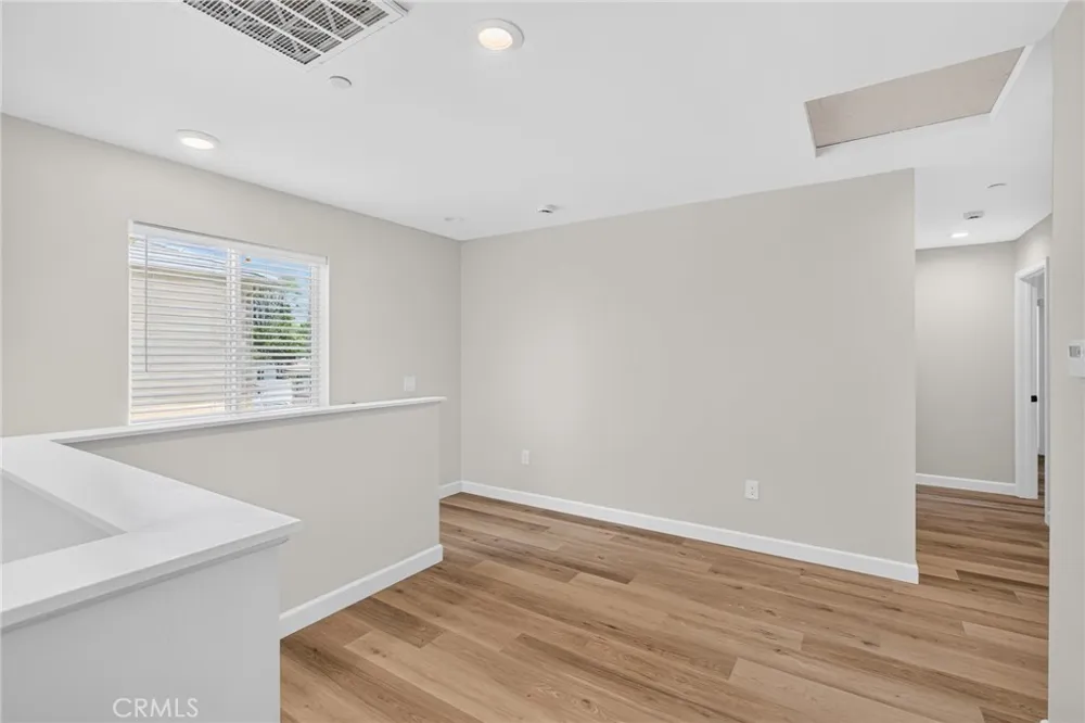 593 E 12th St #2 Beaumont, CA 92223