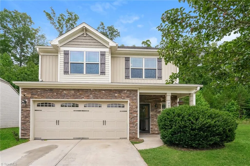 2633 Chari Park Lane Walkertown, NC 27051