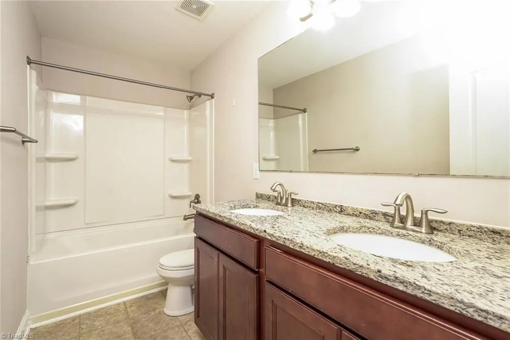 2633 Chari Park Lane Walkertown, NC 27051