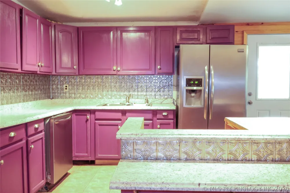 133 SW 650 ROAD Chouteau, OK 74337