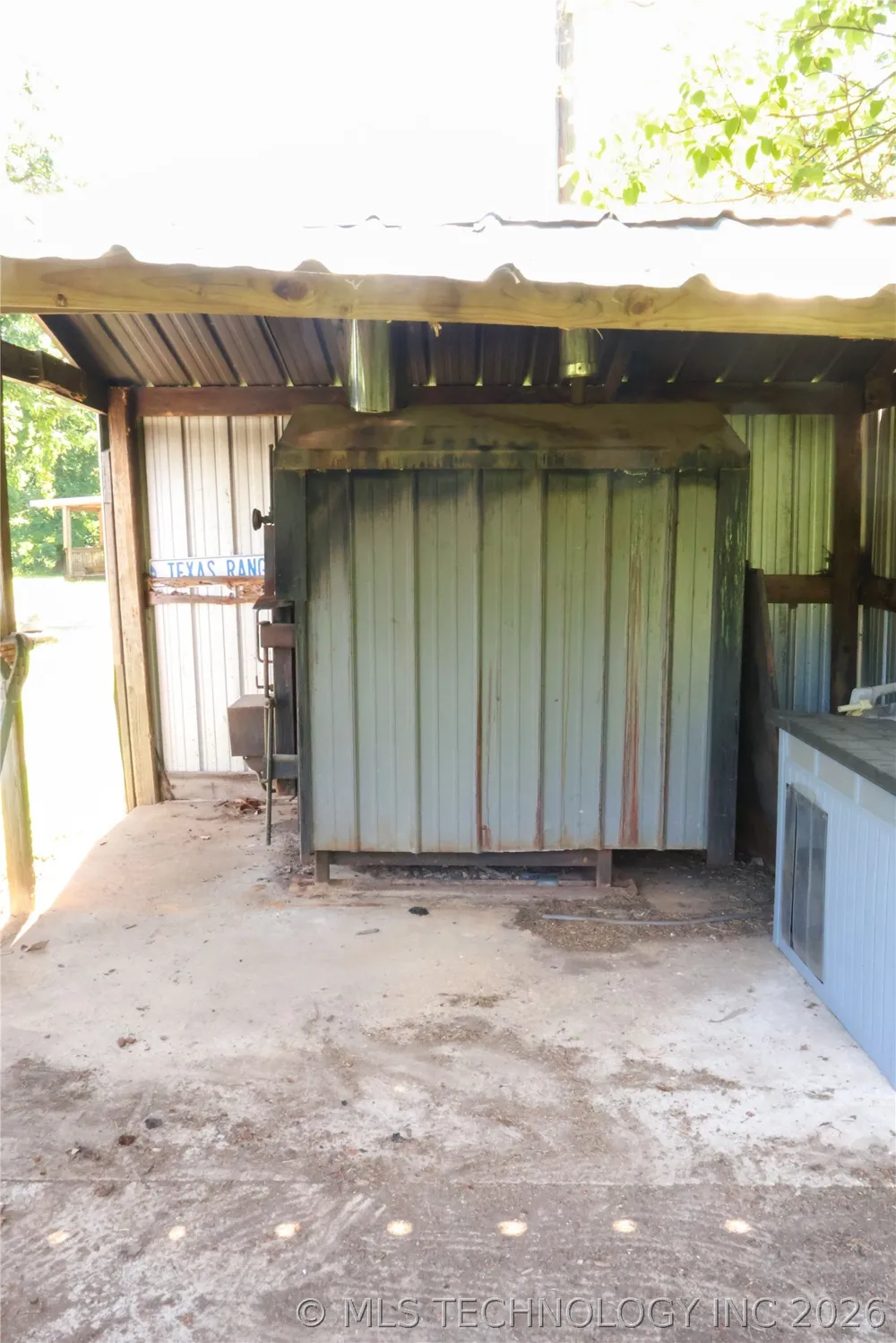 133 SW 650 ROAD Chouteau, OK 74337