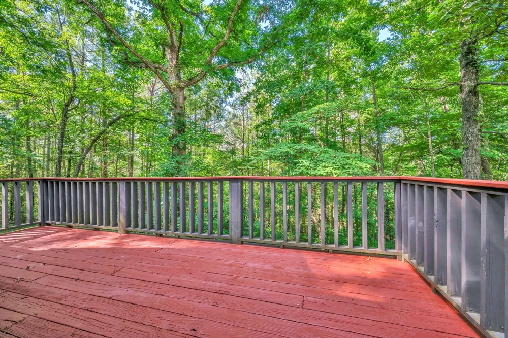 1144 Chestnut Dr Burns, TN 37029