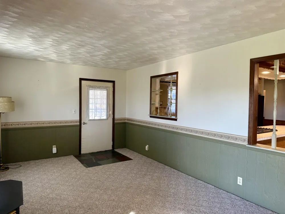 7873 S Rich Road Fulton Township, MI 48856