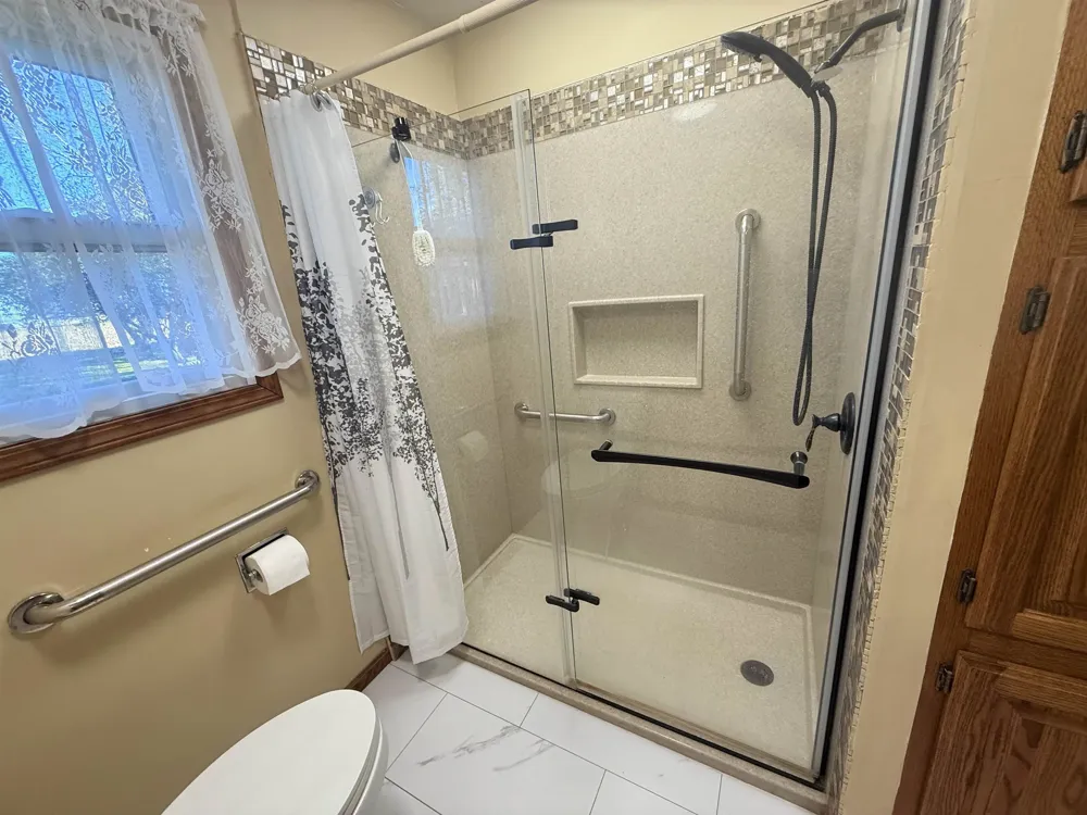7873 S Rich Road Fulton Township, MI 48856