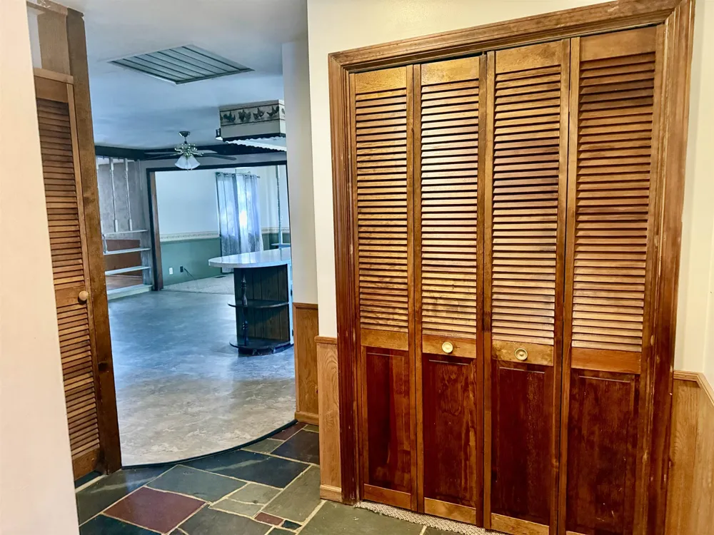7873 S Rich Road Fulton Township, MI 48856