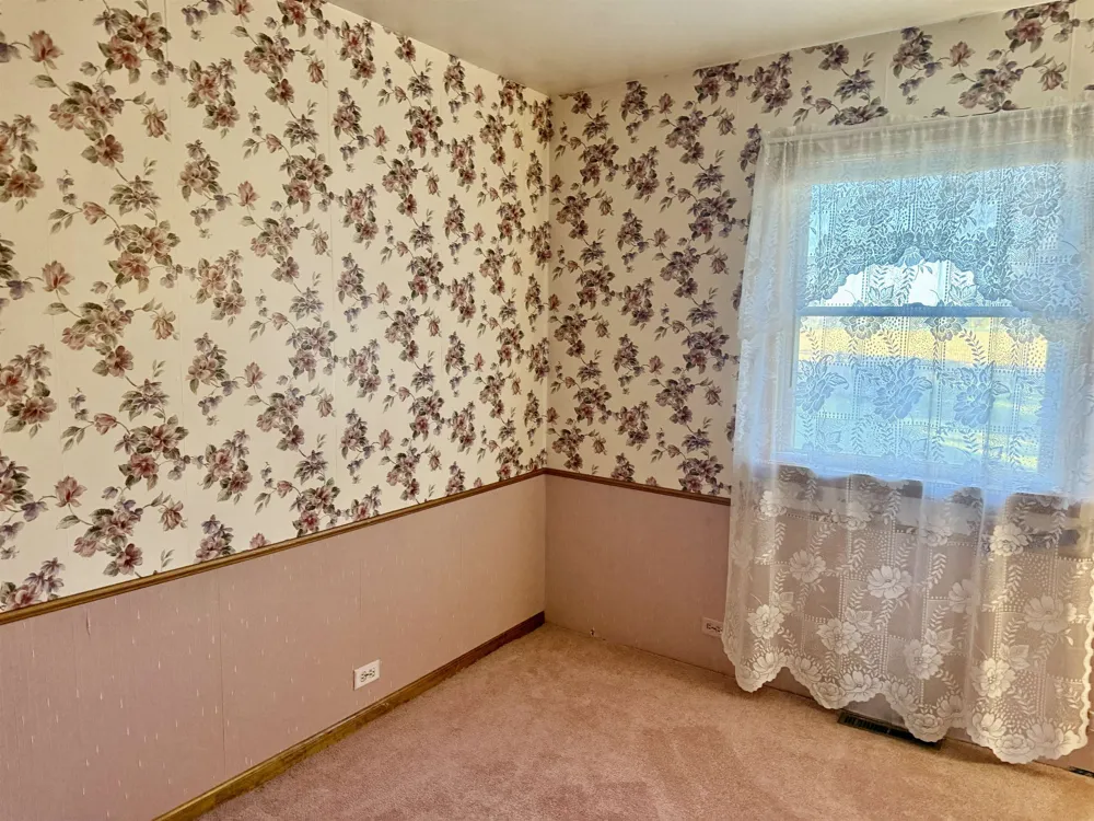7873 S Rich Road Fulton Township, MI 48856