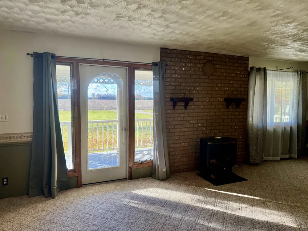 7873 S Rich Road Fulton Township, MI 48856