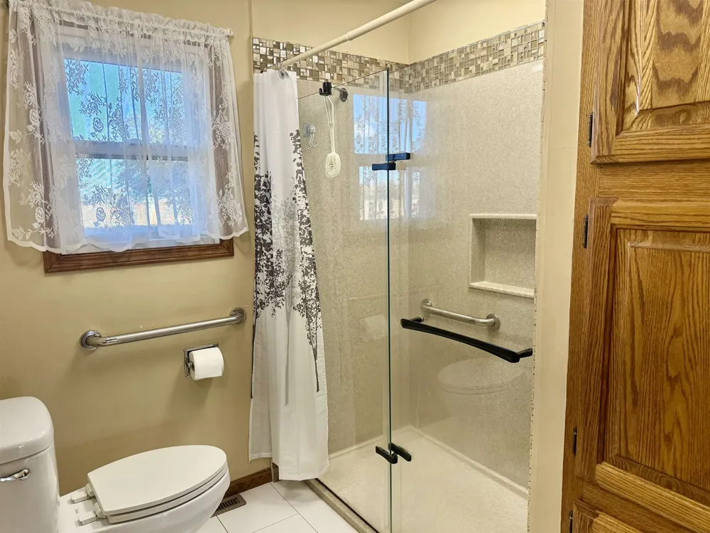 7873 S Rich Road Fulton Township, MI 48856