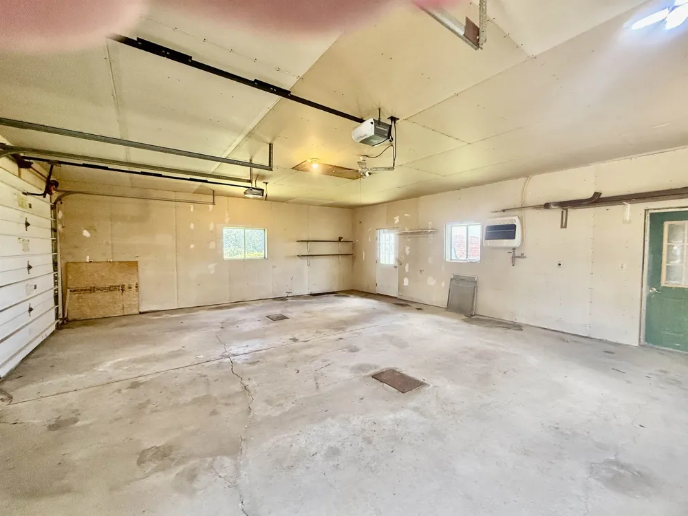 7873 S Rich Road Fulton Township, MI 48856