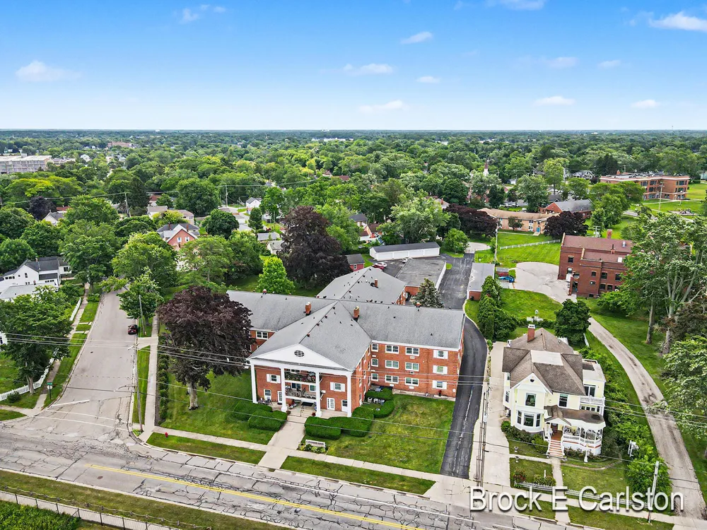 1249 Lakeshore Drive #339 Muskegon City, MI 49441