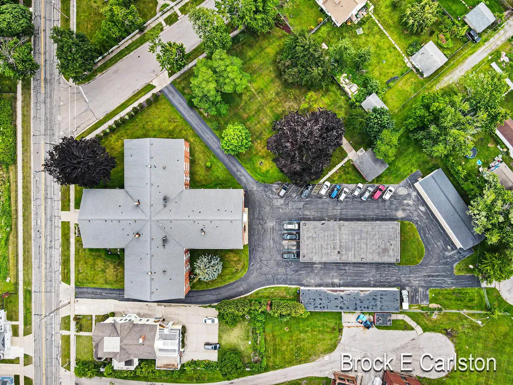 1249 Lakeshore Drive #339 Muskegon City, MI 49441