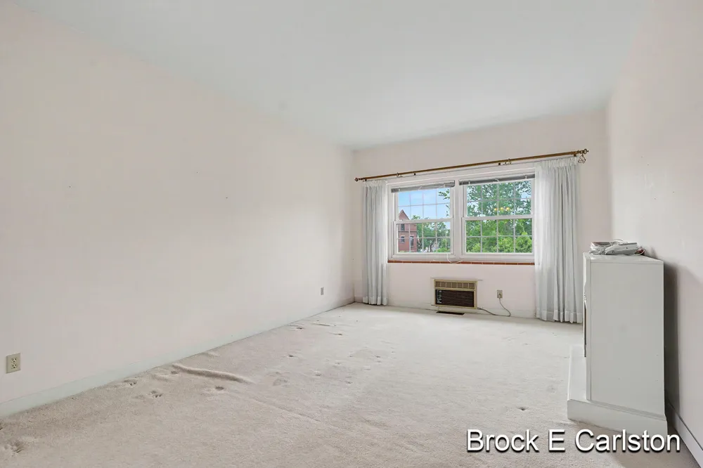 1249 Lakeshore Drive #339 Muskegon City, MI 49441