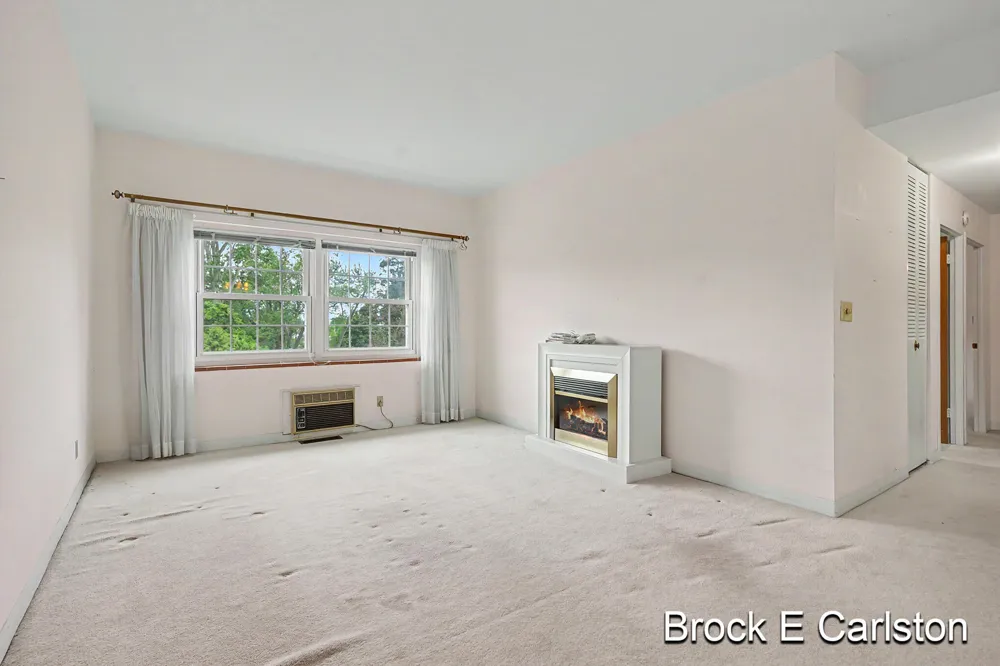 1249 Lakeshore Drive #339 Muskegon City, MI 49441